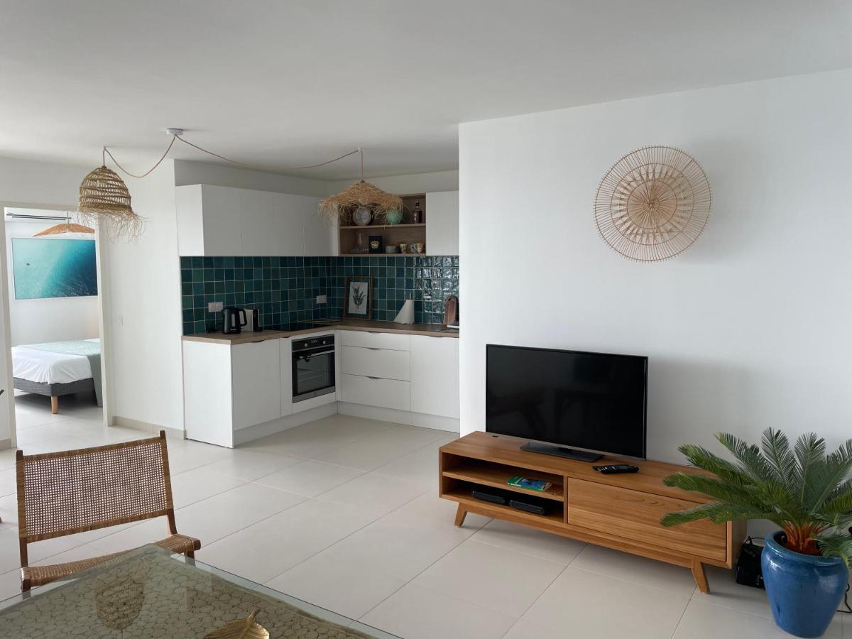 Face A La Mer Apartment Le Gosier  Exterior photo